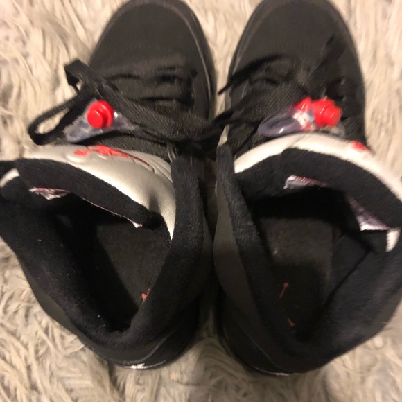 Jordans 5 4.5Y - Picture 3 of 7